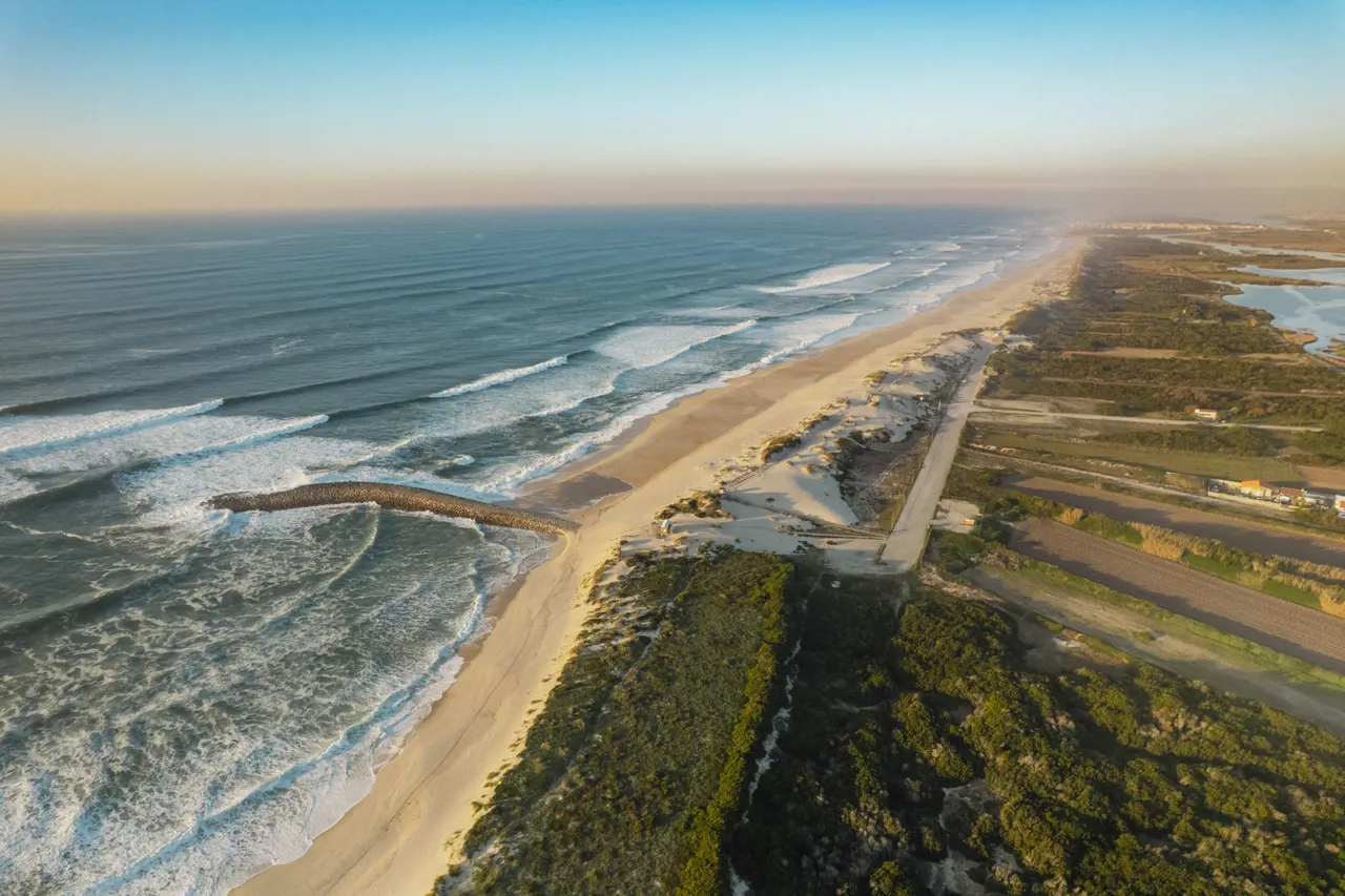 Praia do Areão