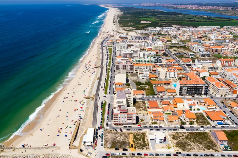 Vagueira Beach