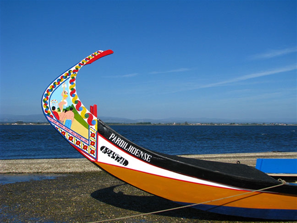 Moliceiro Tours In The Ria De Aveiro Rota Da Bairrada