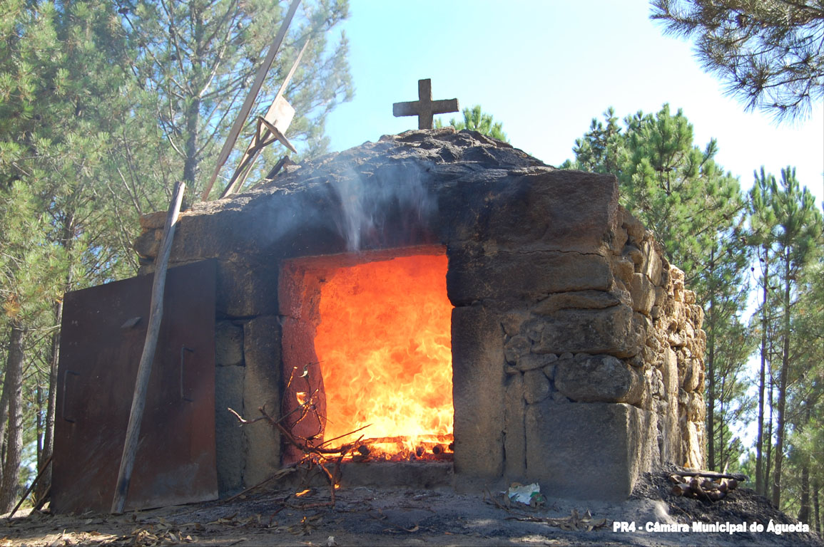 Aldeia de Macieira de Alcôba