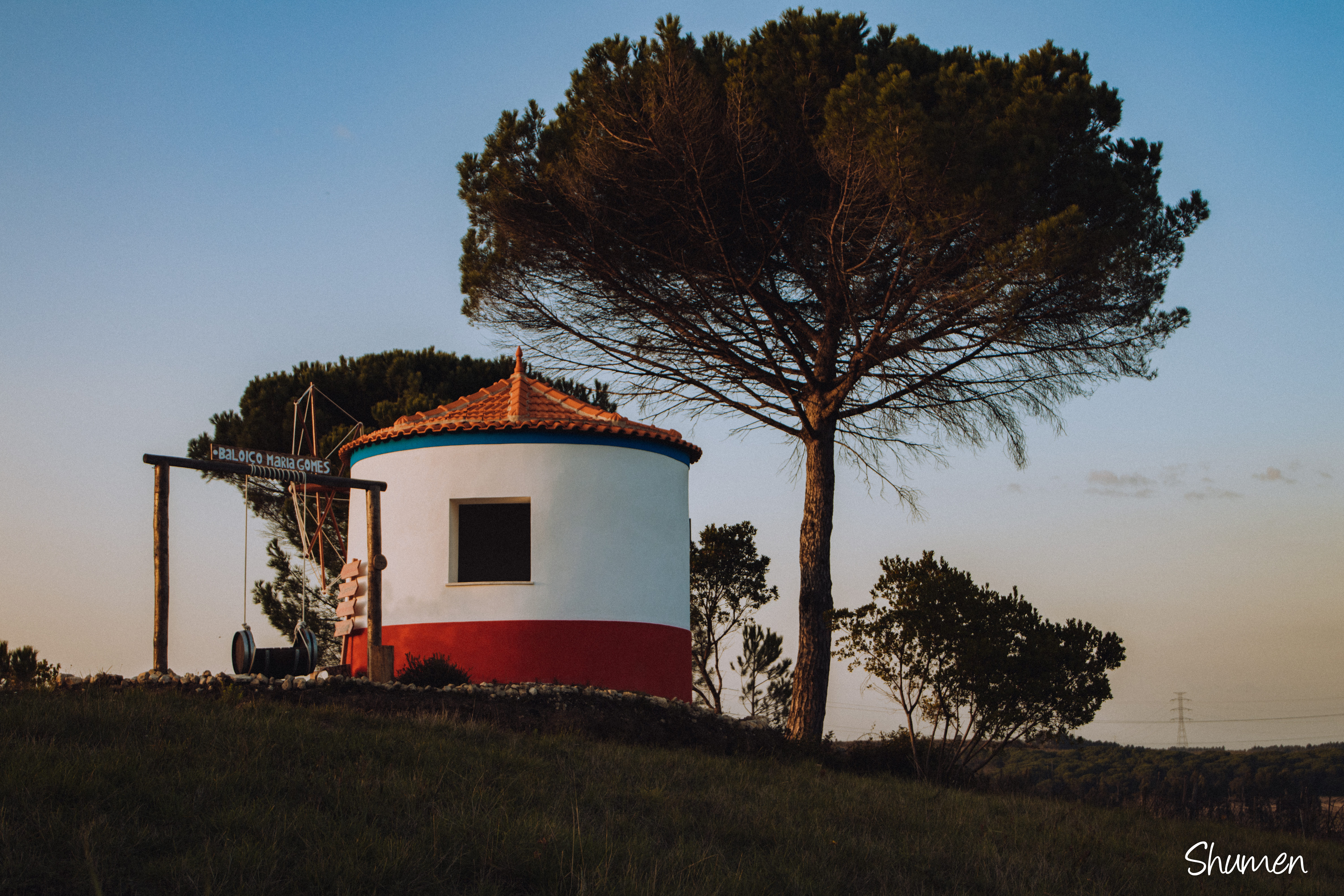 Columpio María Gomes