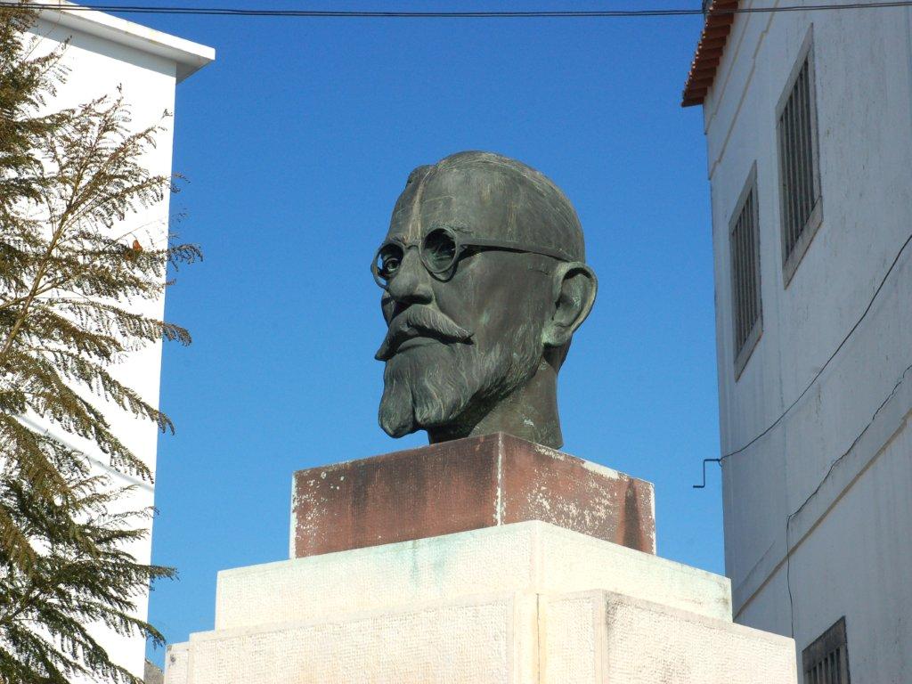 Busto a Jaime Cortesão (The bust of Jaime Cortesão )