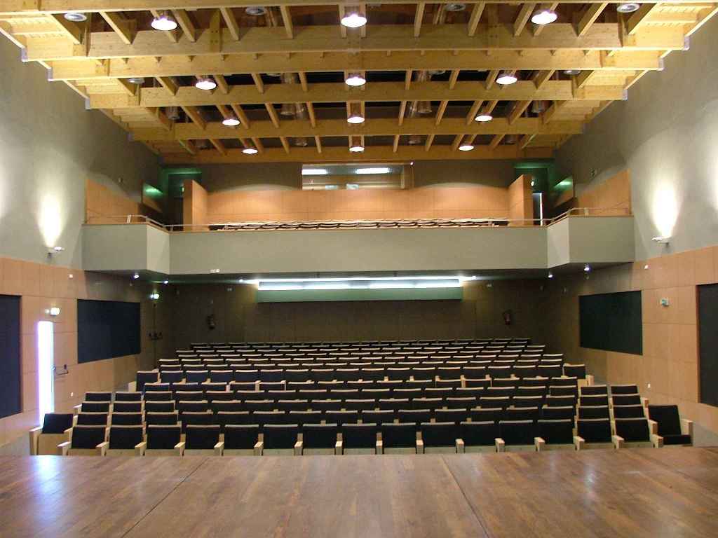 Cineteatro de Anadia (Anadia Theatre and Cinema)