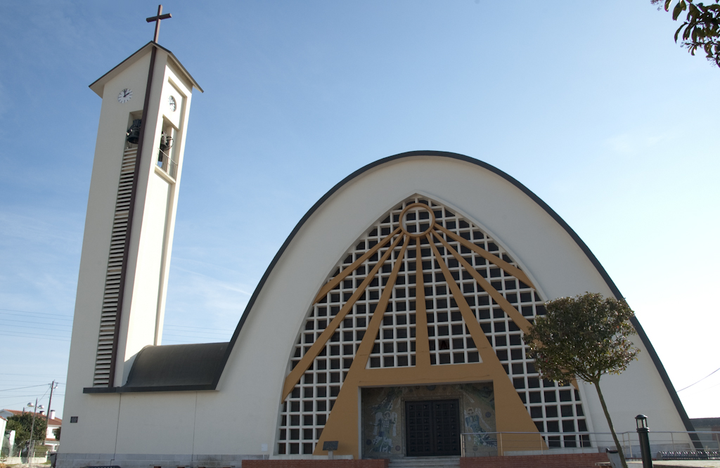 Igreja Matriz de Bustos